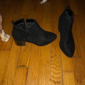 Ankle boots